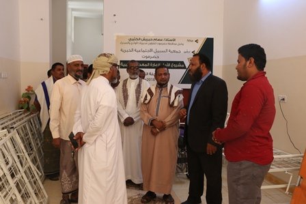 برعاية وكيل محافظة حضرموت لشؤون مديريات الوادي والصحراء الأستاذ عصام بن حبريش الكثيري  الوكيل المساعد يدشن مشروع الأمل بمرحلته الثانية بجمعية السبيل  الغرف  مديرية تريم